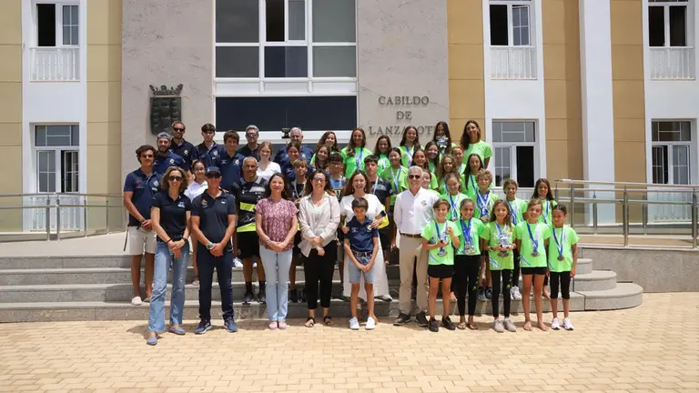 Recepción en el Cabildo a los deportistas del Náutico