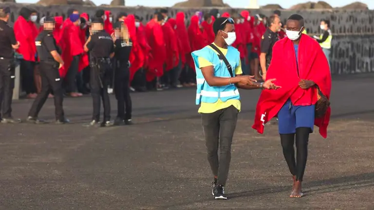 Foto: Jose Luis Carrasco. Patera llegada el jueves 12 de agosto a Lanzarote