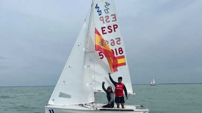 Miguel Ángel Morales y Alejandro Martín, subcampeones del mundo de 420