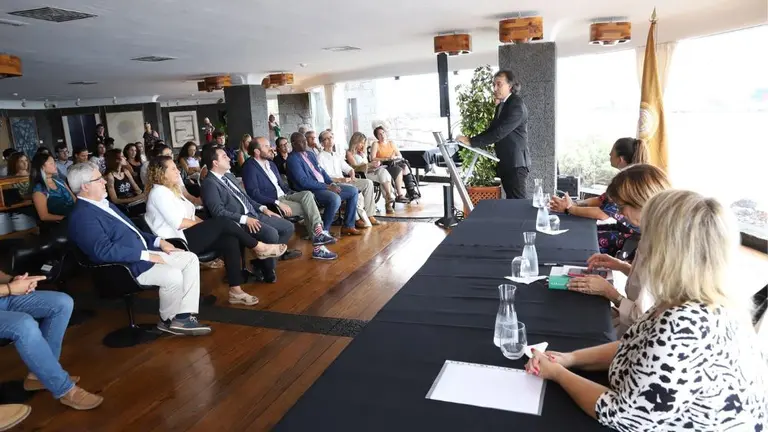 Inauguración del curso de la Escuela de Turismo