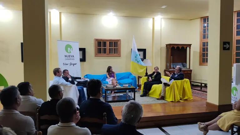 Acto de Nueva Canarias por el 22 de octubre