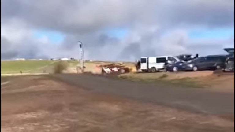 El piloto se sale de la trazada