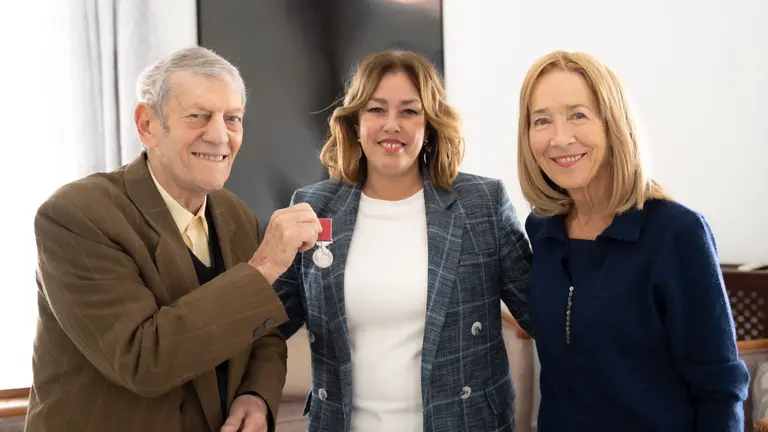 Larry Yaskiel, Astrid Pérez y Liz Yaskiel