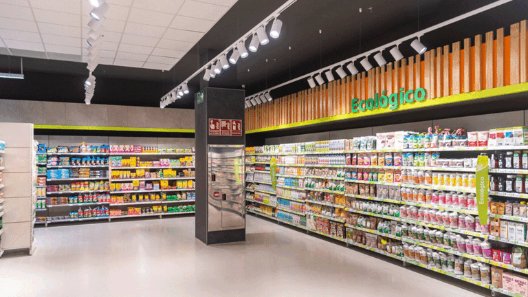 Sección de productos ecológicos de HiperDino Argana