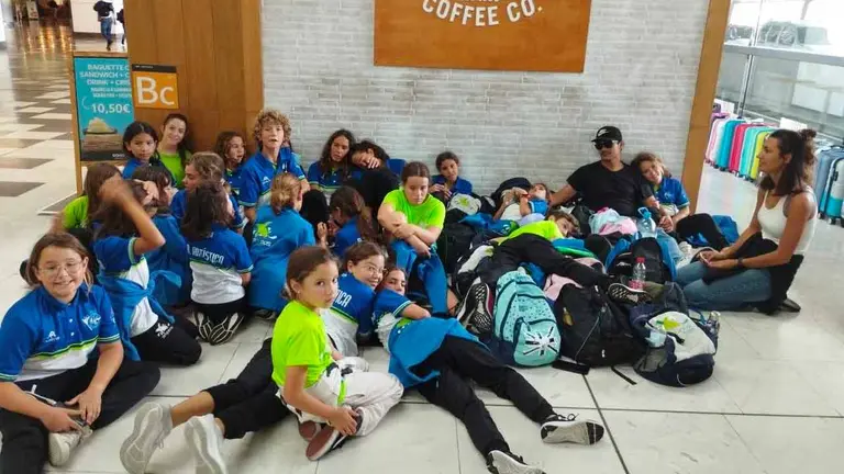 Equipo en el aeropuerto