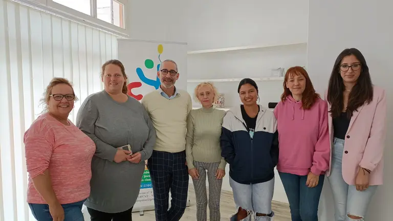 Charla ofrecida por Miguel Ángel Hernández Concepción, voluntario del proyecto 'Enlázate'