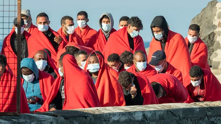 Patera llegada este 27 de abril a Lanzarote. Imagen de archivo.