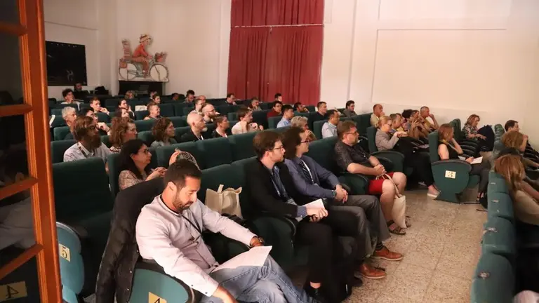 Conferencia Internacional sobre Cuevas Planetarias de la Agencia Espacial Europea