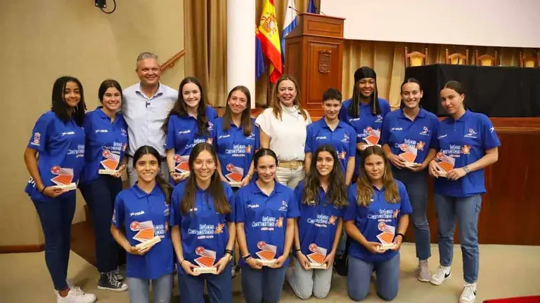 Cantera del balonmano lanzaroteño