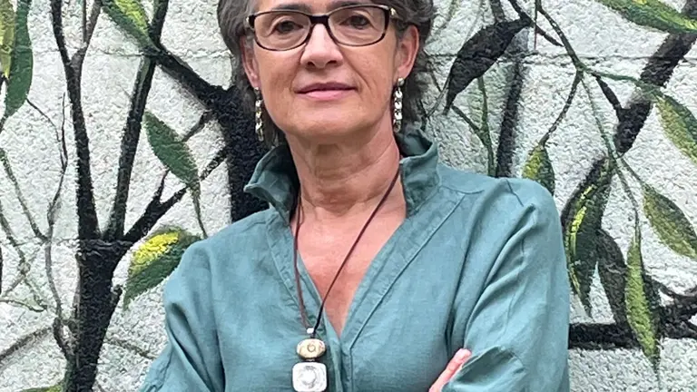 Almudena Hernando