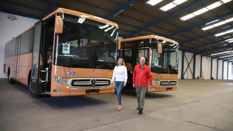 Nuevas guaguas para las Monta&ntilde;as del Fuego