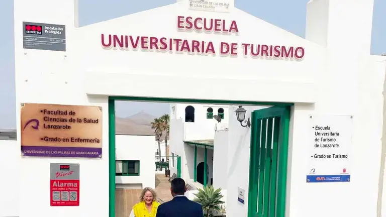 Escuela Universitaria de Turismo