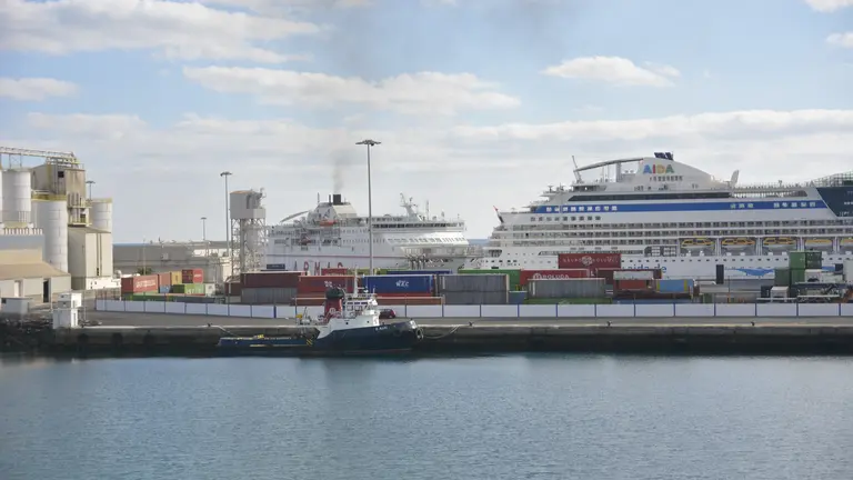 Muelle de los Mármoles.