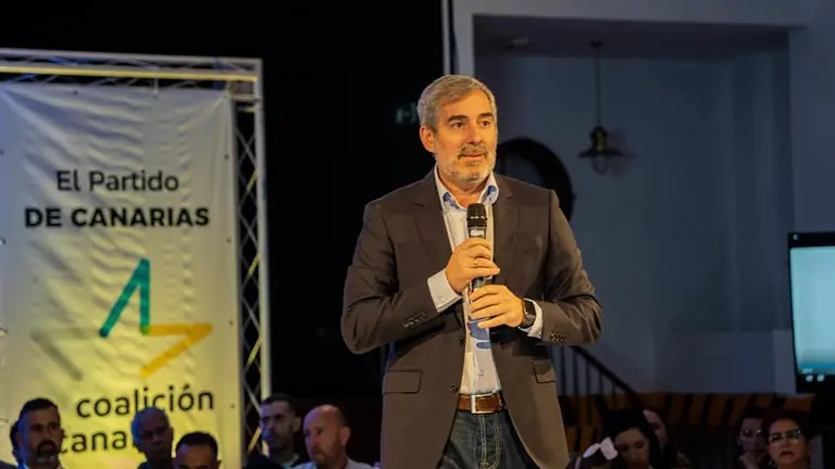 Fernando Clavijo en un acto electoral en Lanzarote.