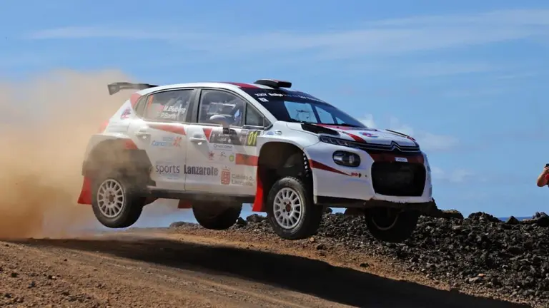 Un momento del rallye