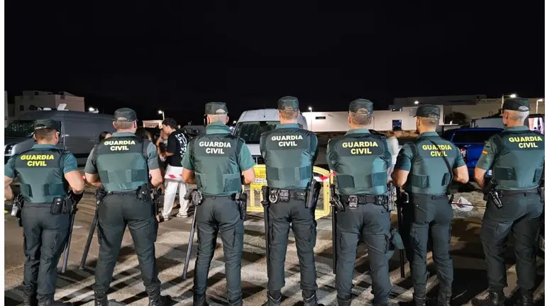 Agentes de la Guardia Civil.