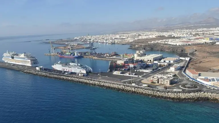 Puerto de Arrecife.