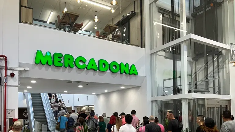 Mercadona abre un nuevo supermercado en Mercado Central de Las Palmas de GC. (1)