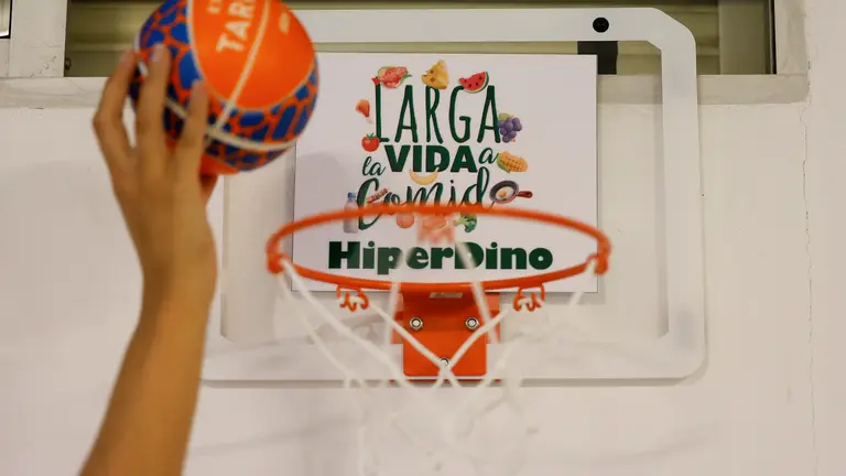 'Larga vida a la comida' es el nuevo proyecto de HiperDino para hacer frente al desperdicio alimentario.