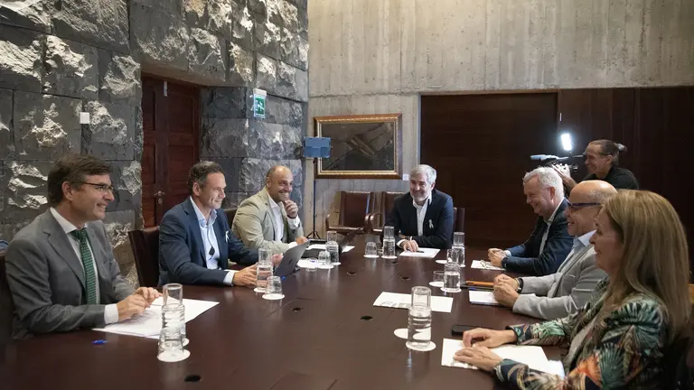 Reunión Gobierno-portavoces parlamentarios Pacto sobre Migración.