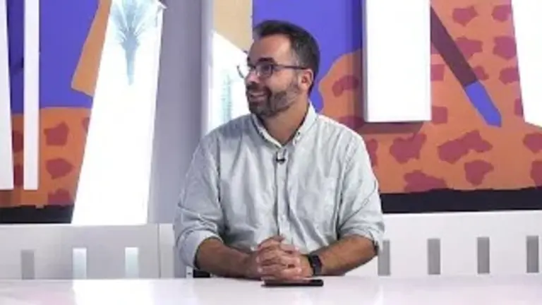 Echedey Eugenio, CC.