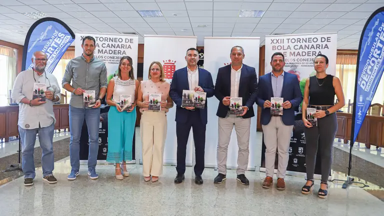 Presentación del Campeonato de Bola Canaria Abuelos Conejeros 2023.
