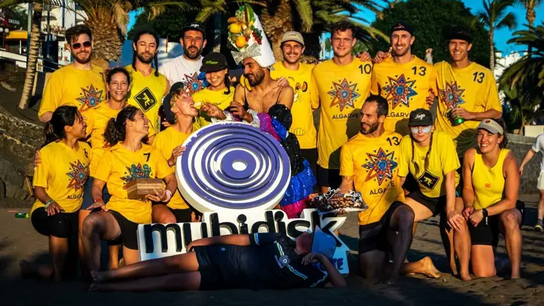 Torneo internacional de frisbee.