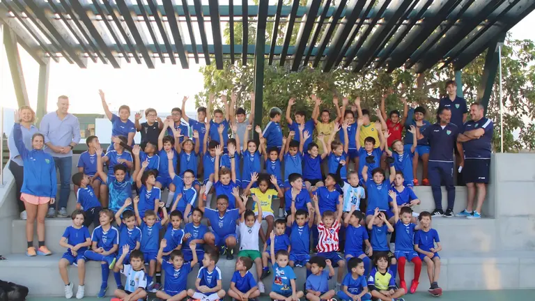 Cancha de Playa Blanca.