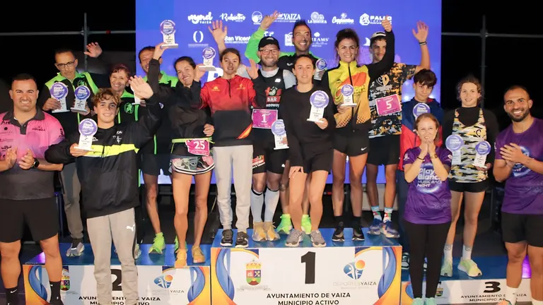 Podio tres distancias.