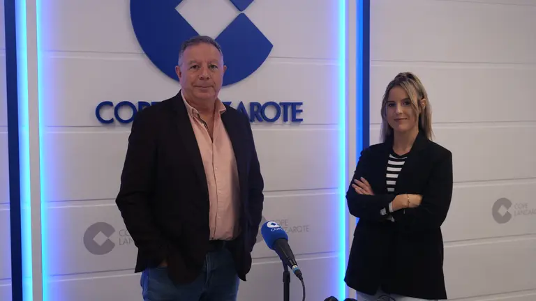 Jaime Puig y Paola Delgado, COPE Lanzarote. Foto Raúl Hdez.