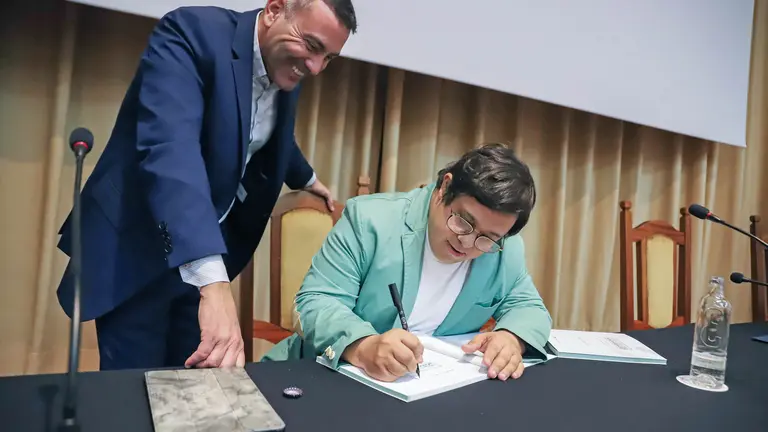 Presentación del libro de Braulio betancort. Imagen de archivo.