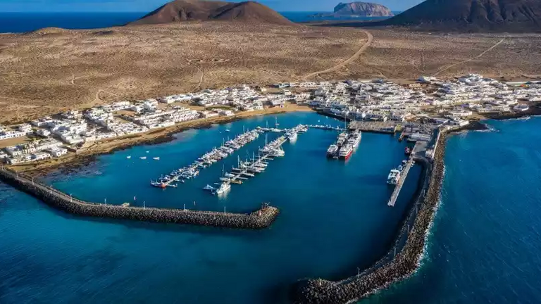 Puerto de Caleta del Sebo.
