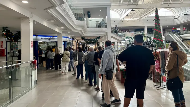 Administración de Lotería del Centro Comercial Deiland.
