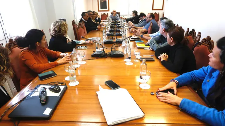 Reunión CACT para la subida de tarifas.