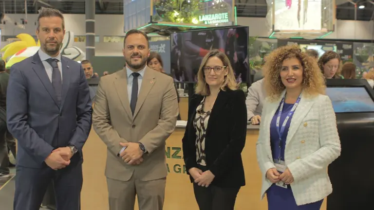 Reunión en Madrid del alcalde de Arrecife y la concejala de Turismo con directivos de la empresa concesionaria de las terminales de cruceros en Arrecife.