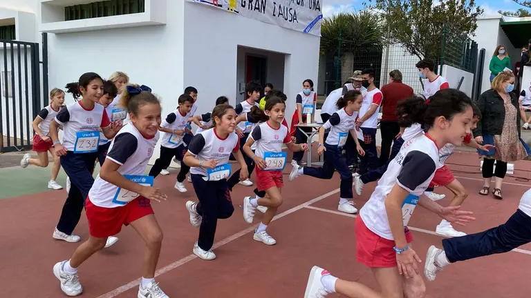 Carrera Solidaria Colegio Arenas Internacional 2024.