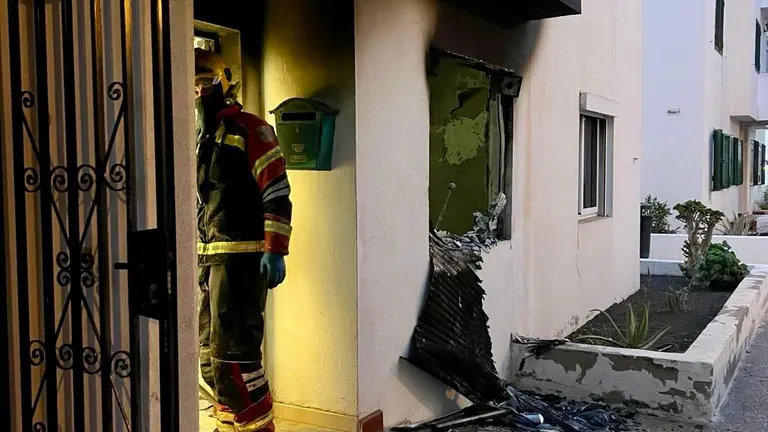 Incendio de una vivienda en Arrecife.