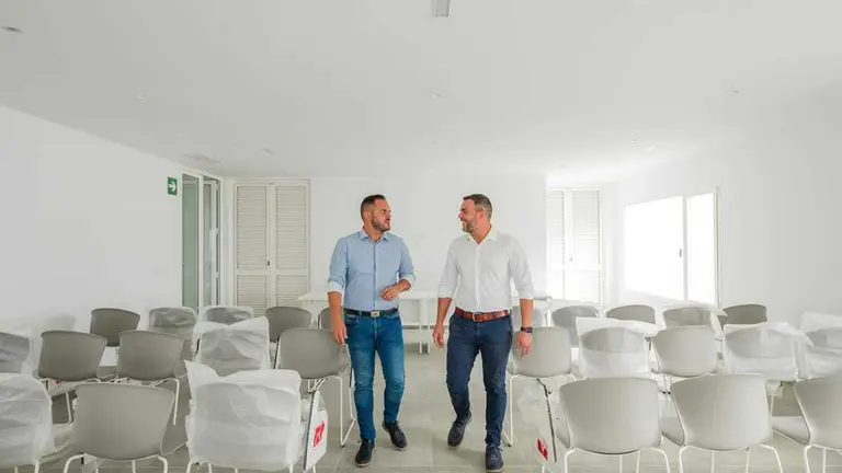 Yonathan de León y Jacobo Medina