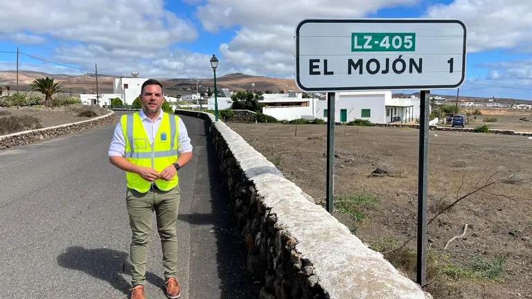 El vicepresidente y consejero de Obras Públicas, Jacobo Medina.