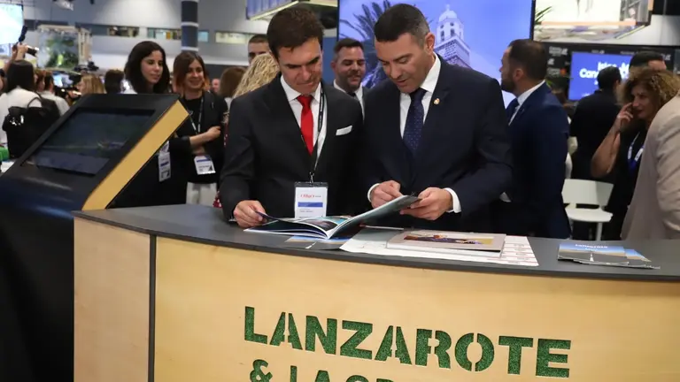 Oswaldo Betancort y Héctor Fernández.