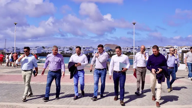 Mesa insular de Obras Públicas en La Graciosa.