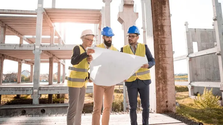 Trabajadores en una obra