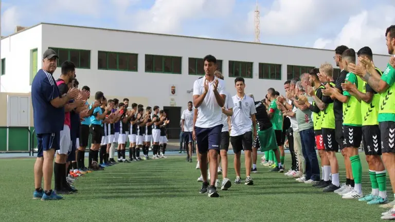 Pasillo a los juveniles del US Yaiza