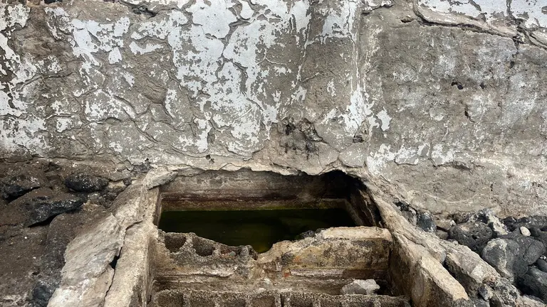 Pozo negro de la vivienda.