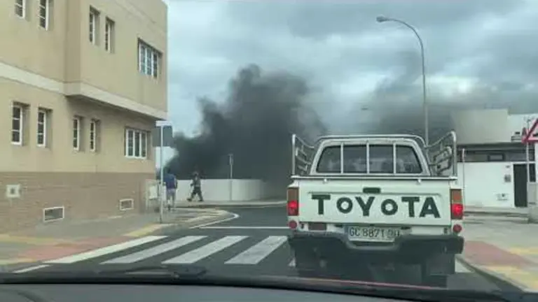 Incendio en la obra abandonada de Argana Alta.