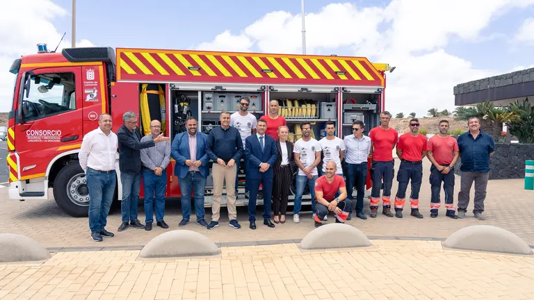 Nuevo camión bomberos.