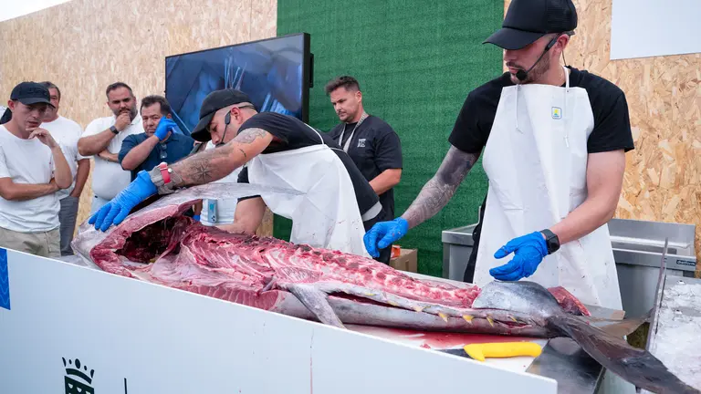 Ronqueo del  Atún Feria de Teguise.