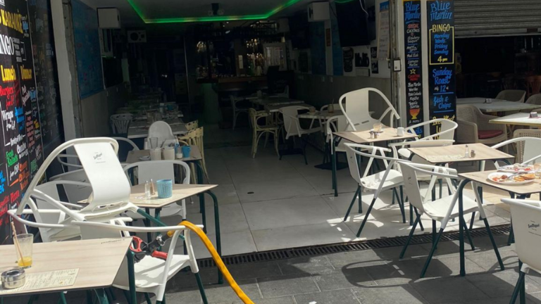 Incendio en la cocina de un restaurante de Puerto del Carmen.