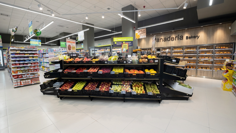 Tiene 231 metros cuadrados de sala de ventas y la cadena ha invertido 720.000 euros.