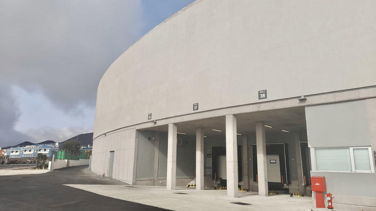 HiperDino ultima los detalles para finalizar la actuación de ampliación de su plataforma logística de Güímar.